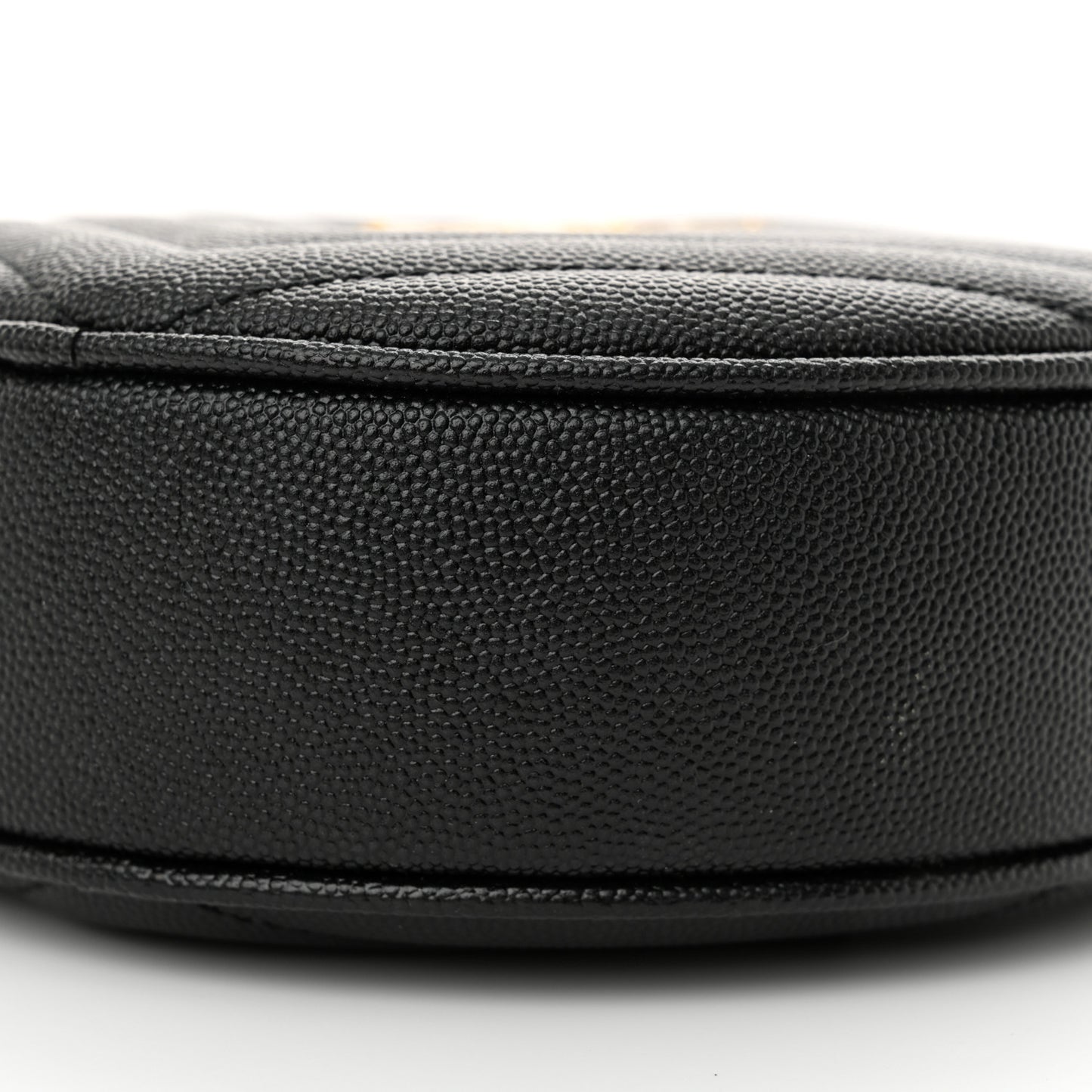 Grain De Poudre Matelasse Chevron Quilted Round Vinyle Camera Bag Black