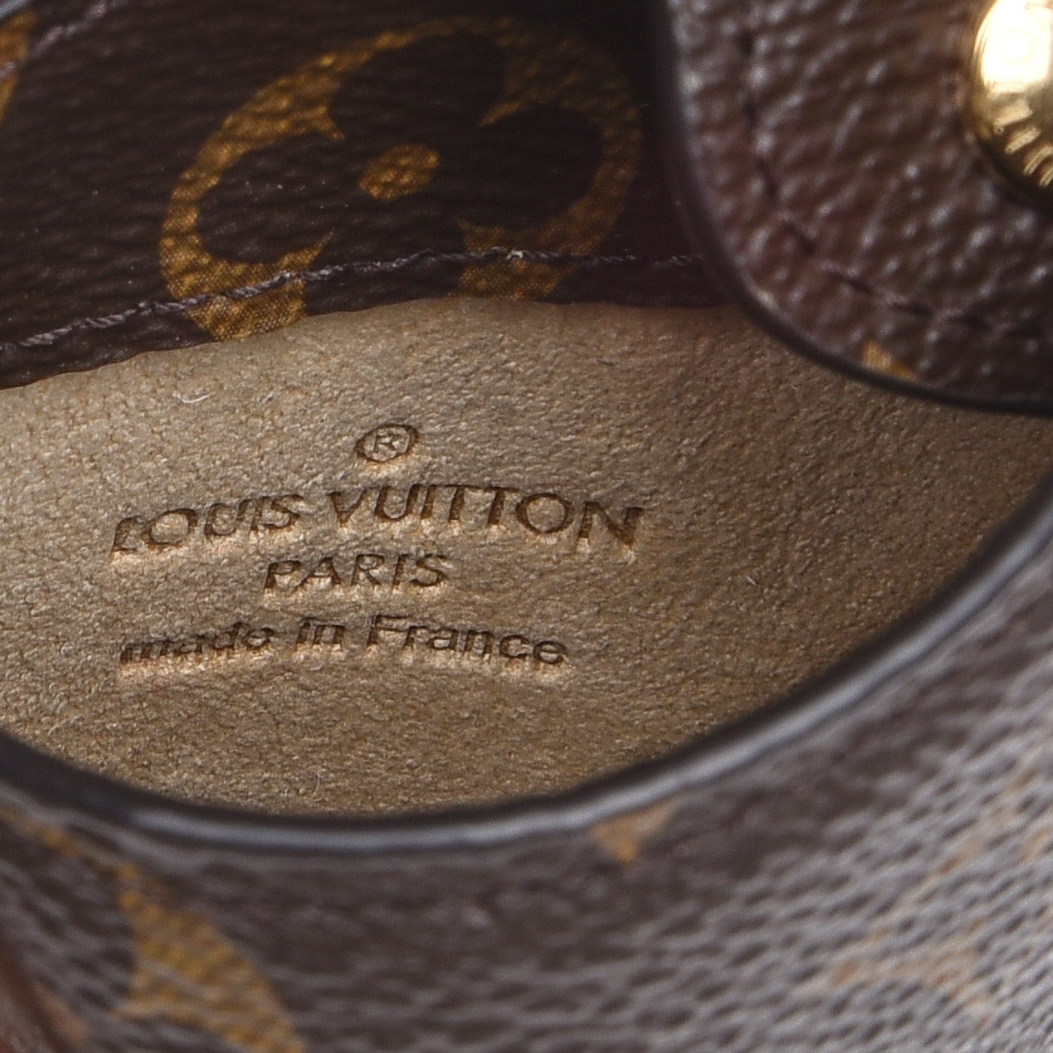Louis Vuitton Monogram Sunglasses Case MM 6 of 8