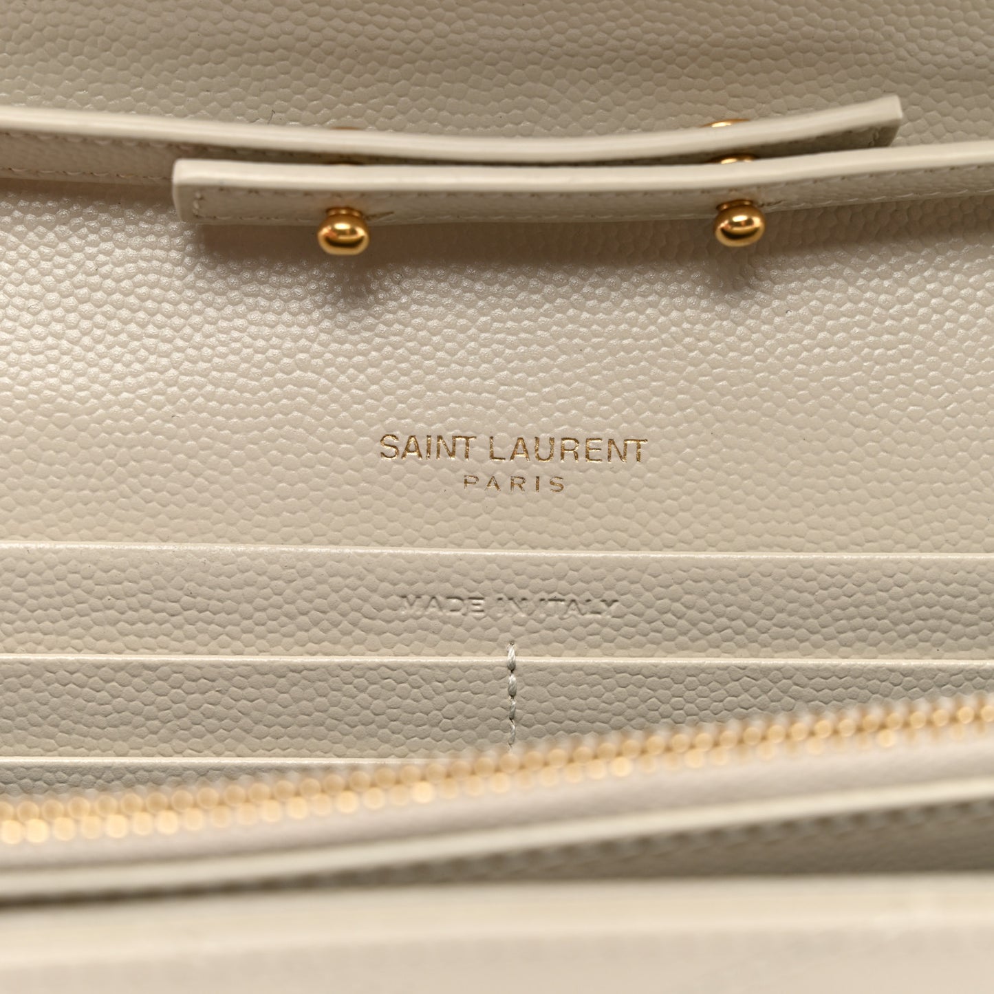 Grain De Poudre Matelasse Chevron Monogram Chain Wallet Crema Soft