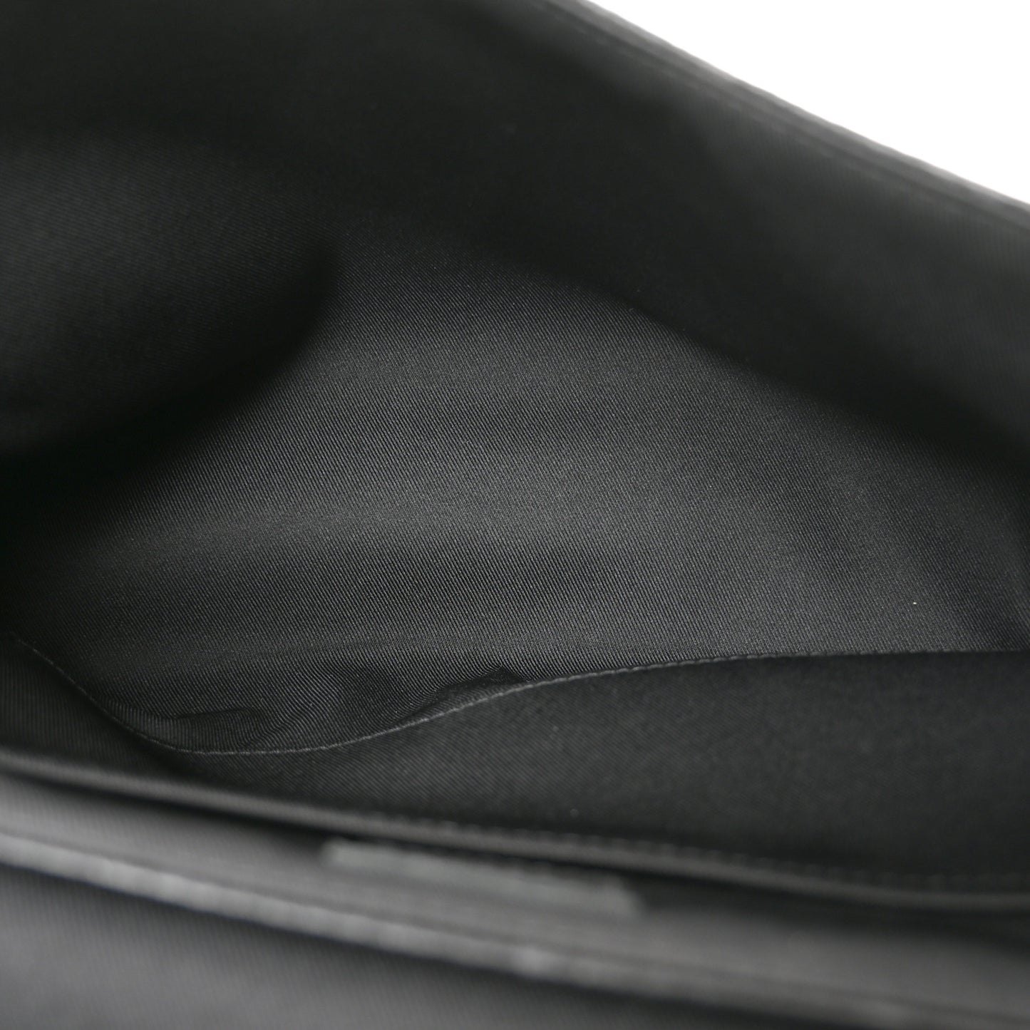 Monogram Eclipse Voyager PM Messenger