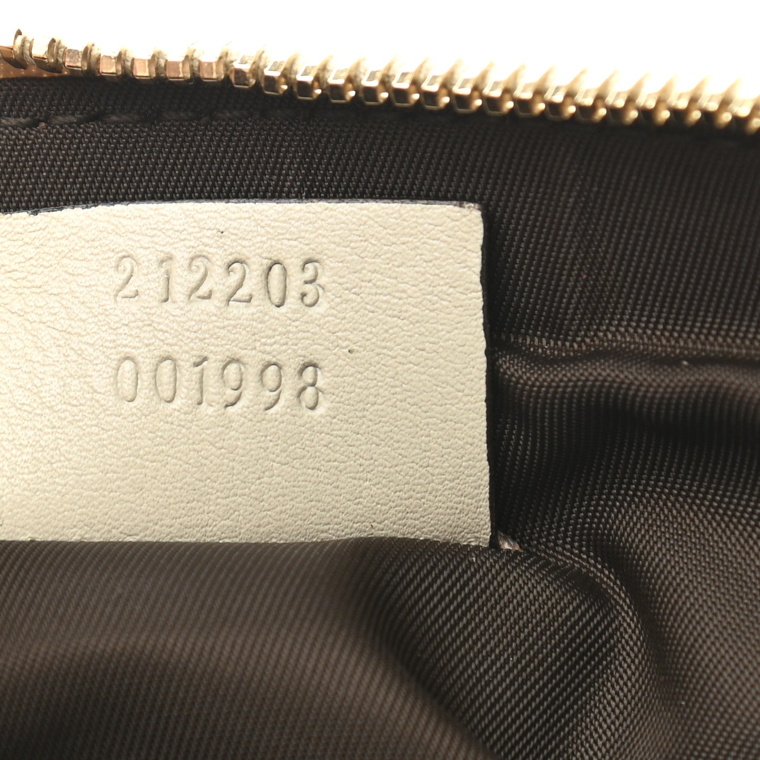 Gucci Guccissima New Britt Wristlet Off White 8 of 9