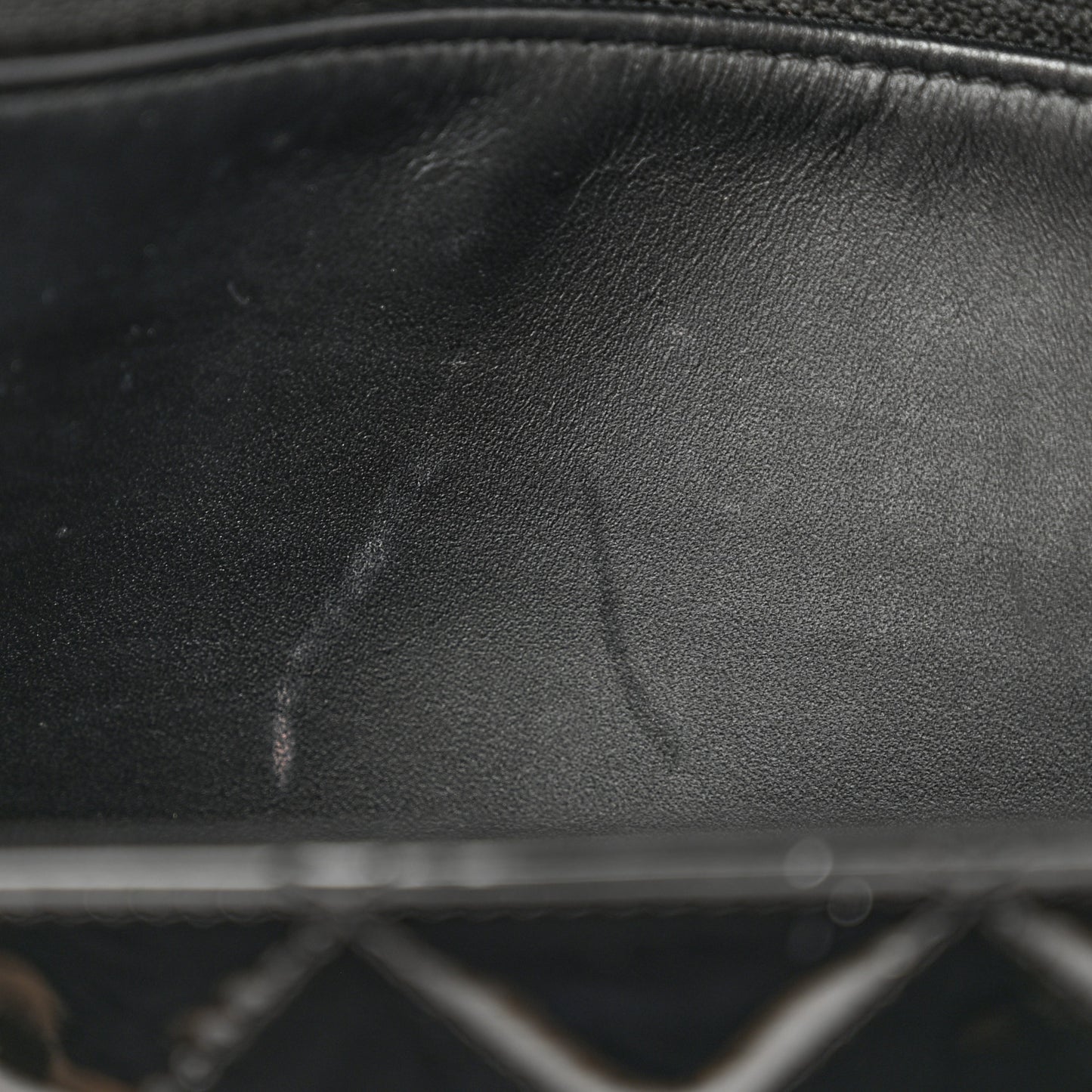 Patent Quilted Wallet On Chain WOC Black