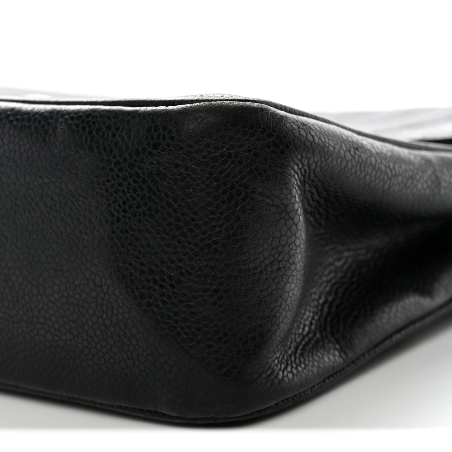 Caviar Vertical Quilted Jumbo Single Flap Black