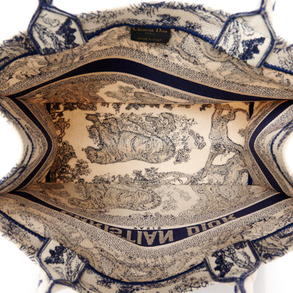 Christian Dior Canvas Embroidered Medium Dioriviera Toile De Jouy Book Tote Blue 5 of 10