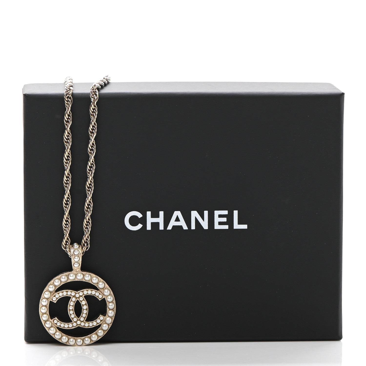 Chanel Pearl CC Round Pendant Necklace Gold 7 of 7