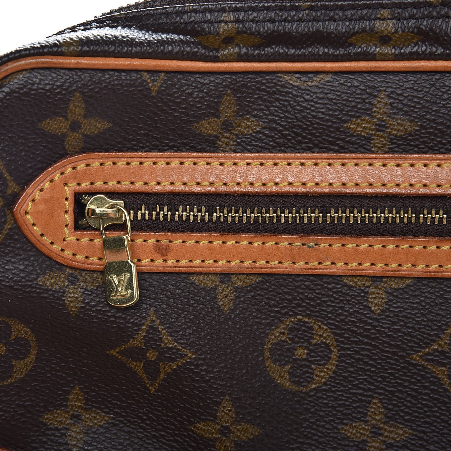 Monogram Pochette Marly Dragonne 26