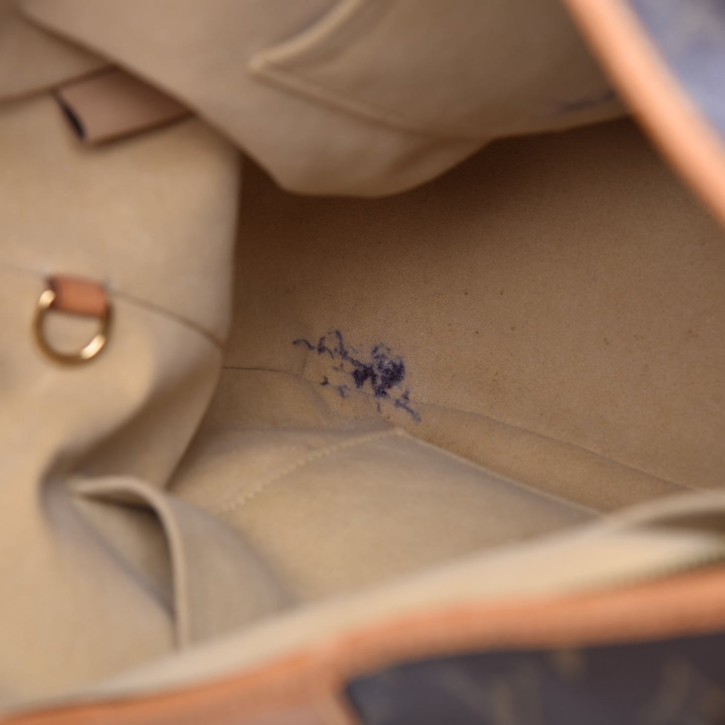 Monogram Estrela MM