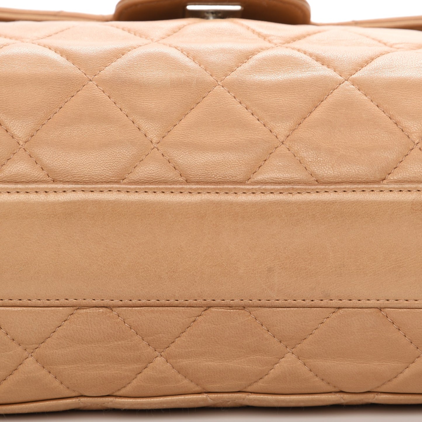 Lambskin Quilted Clutch Flap Beige