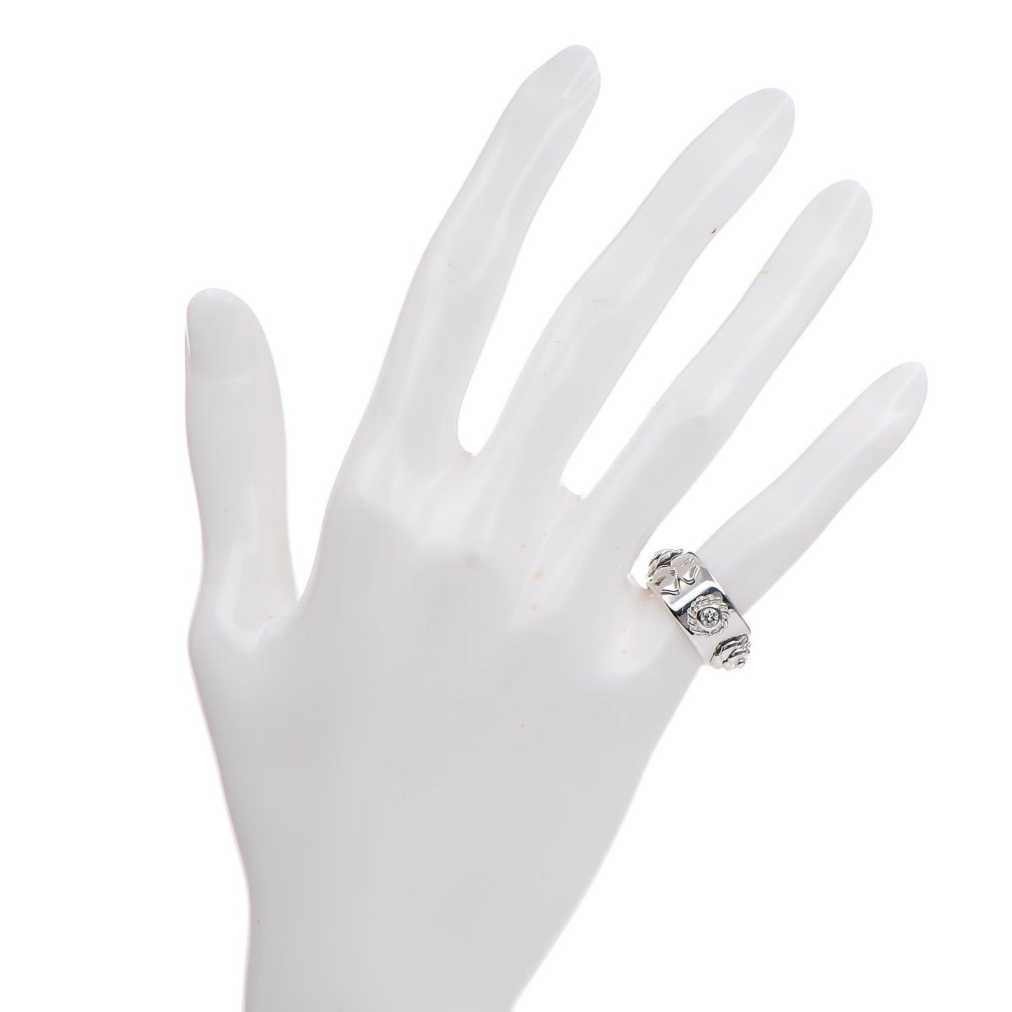 18K White Gold Diamond Camellia Ring 48 4.5