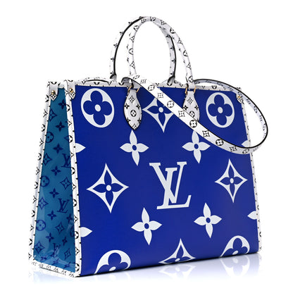 Louis Vuitton Monogram Giant Hamptons Onthego Blue 4 of 13