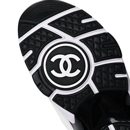 Chanel Mesh Suede Calfskin Grained Calfskin Womens CC Sneakers 39 White Black 6 of 10