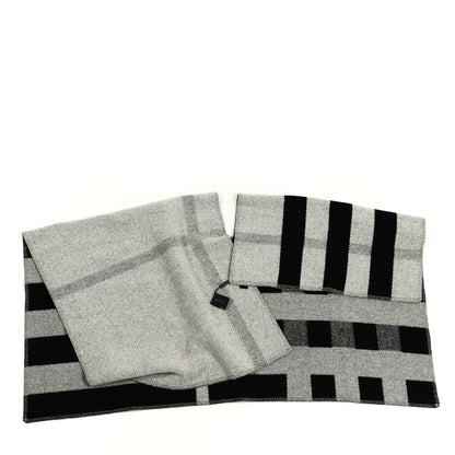 Burberry Cashmere Wool Mega Check Cape Scarf Scarf Grey 1 of 3