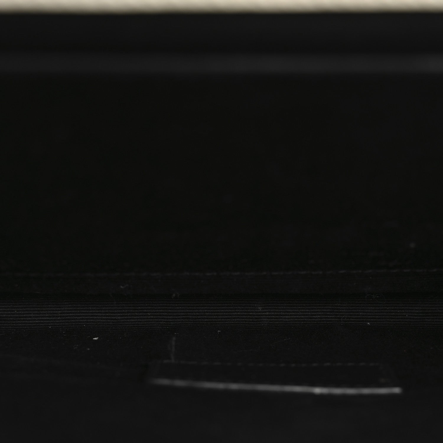 Saint Laurent Grain De Poudre Matelasse Chevron Monogram Envelope Clutch Blanc Vintage 5 of 12