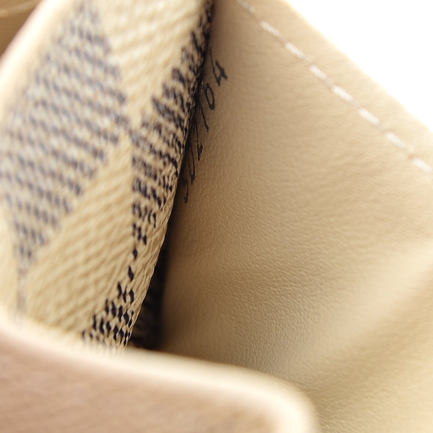 Damier Azur Sarah Wallet NM