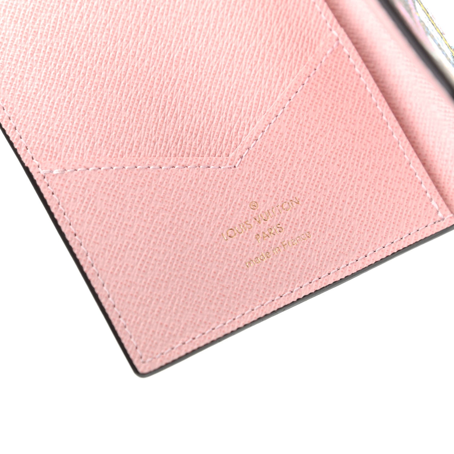 Louis Vuitton Monogram 2020 Christmas Animation Big Wheel Passport Cover Rose Ballerine 6 of 8