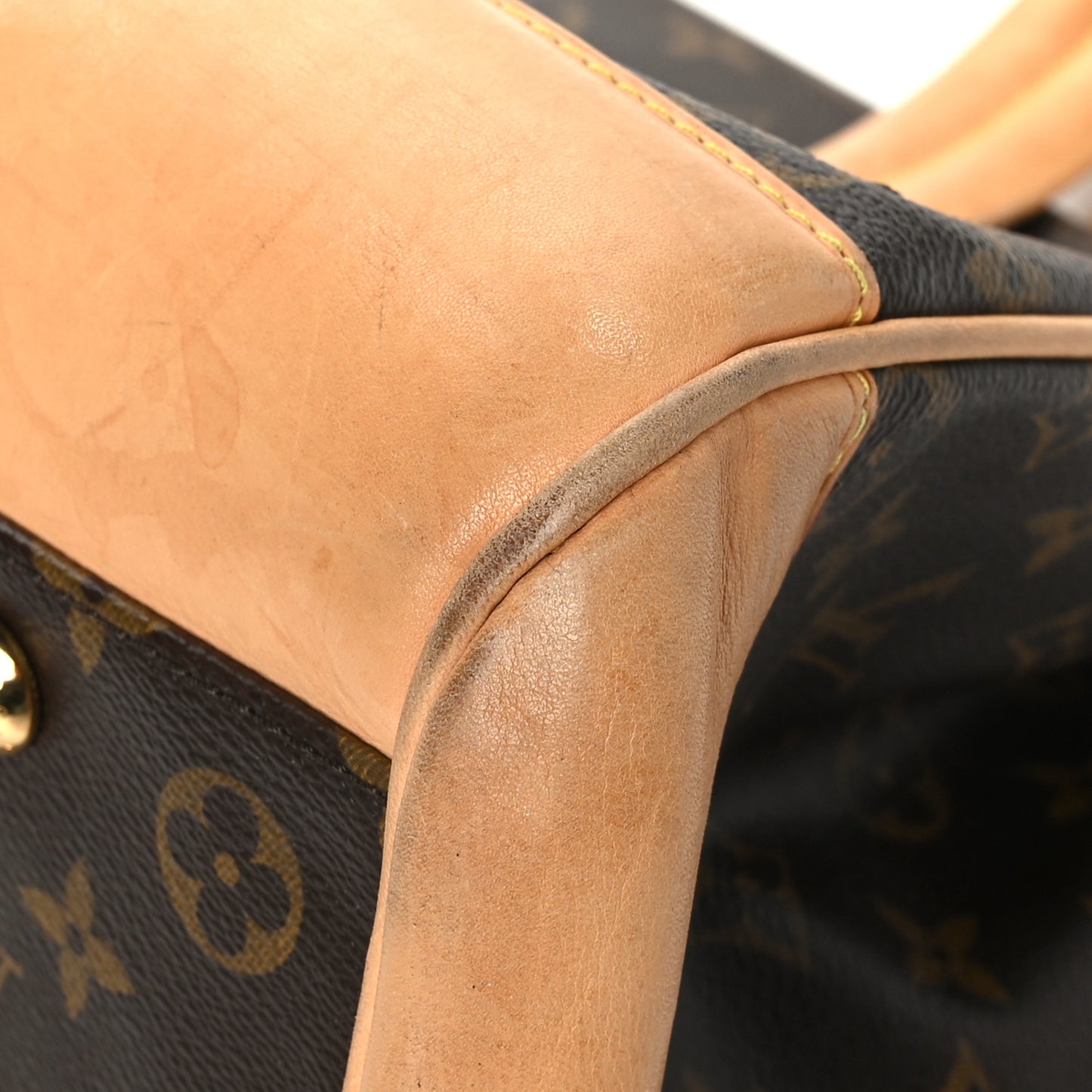 Monogram Beverly GM
