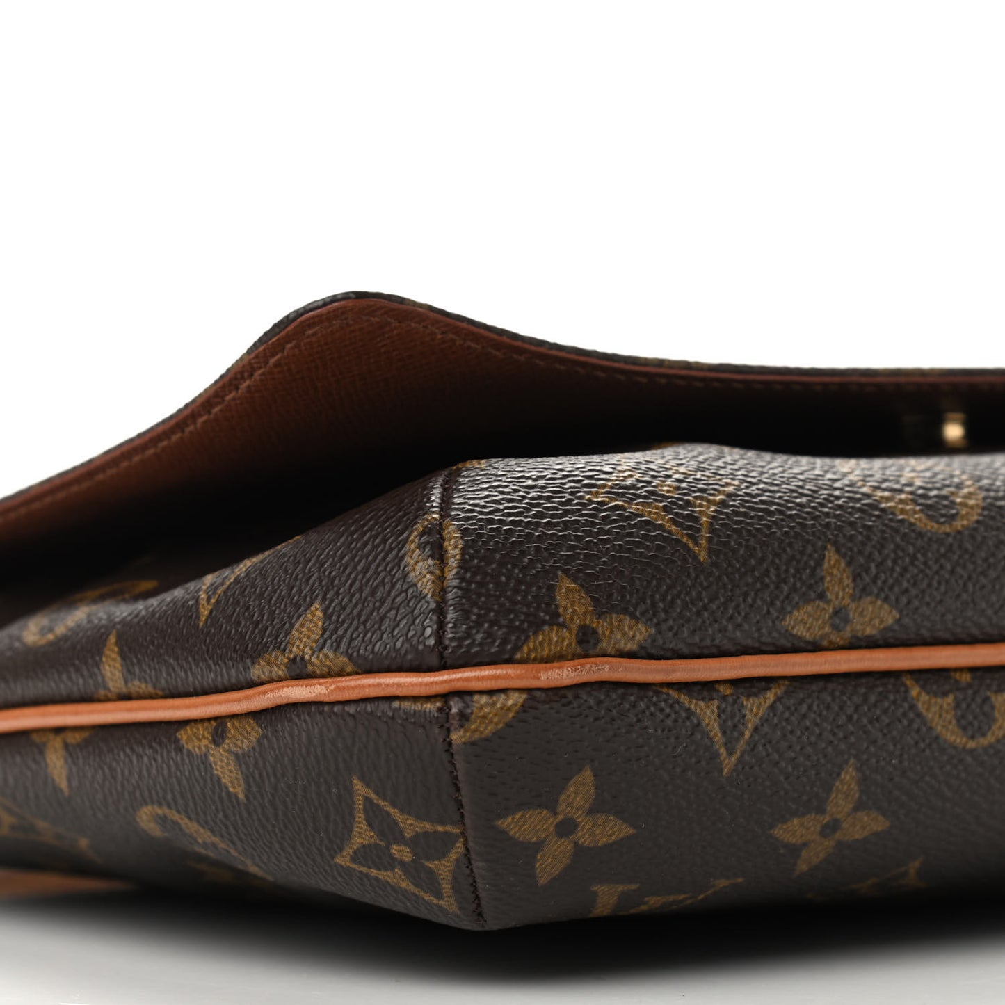 Monogram Musette Tango