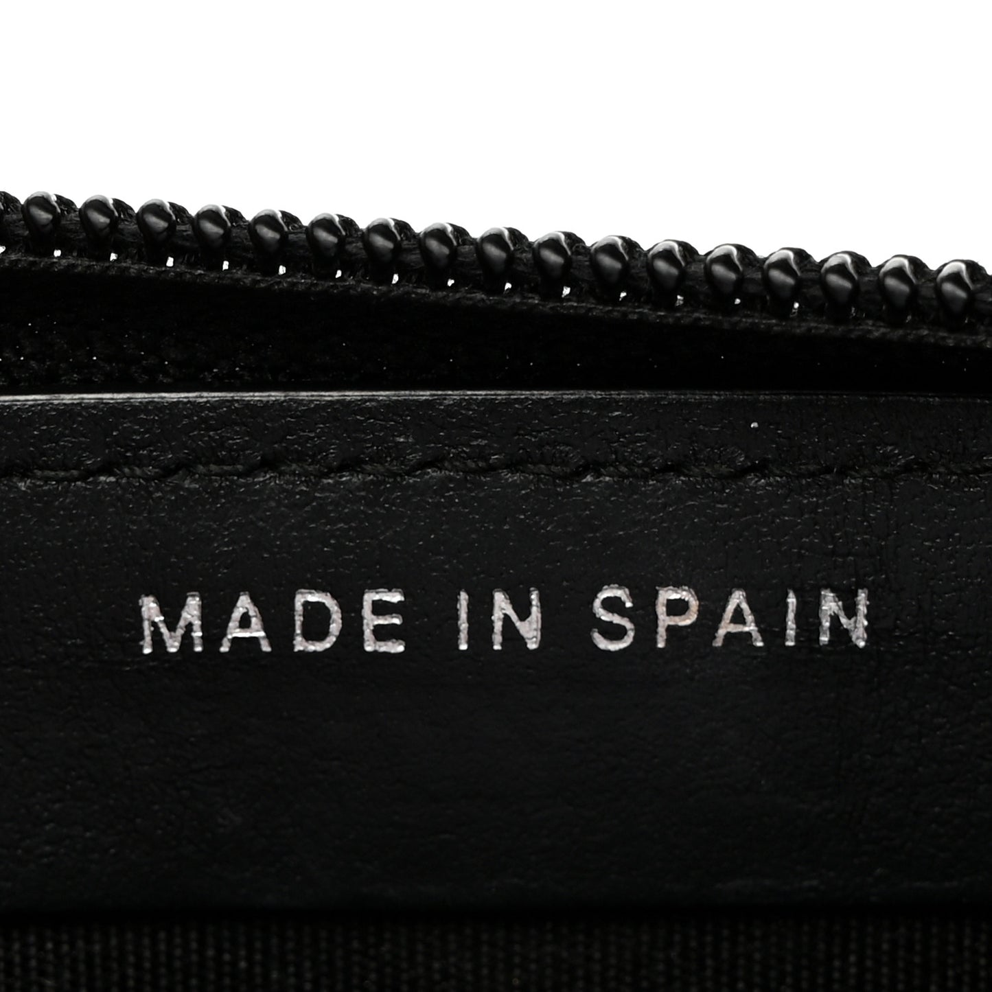 Caviar Quilted Small Boy Zip Around Wallet Black