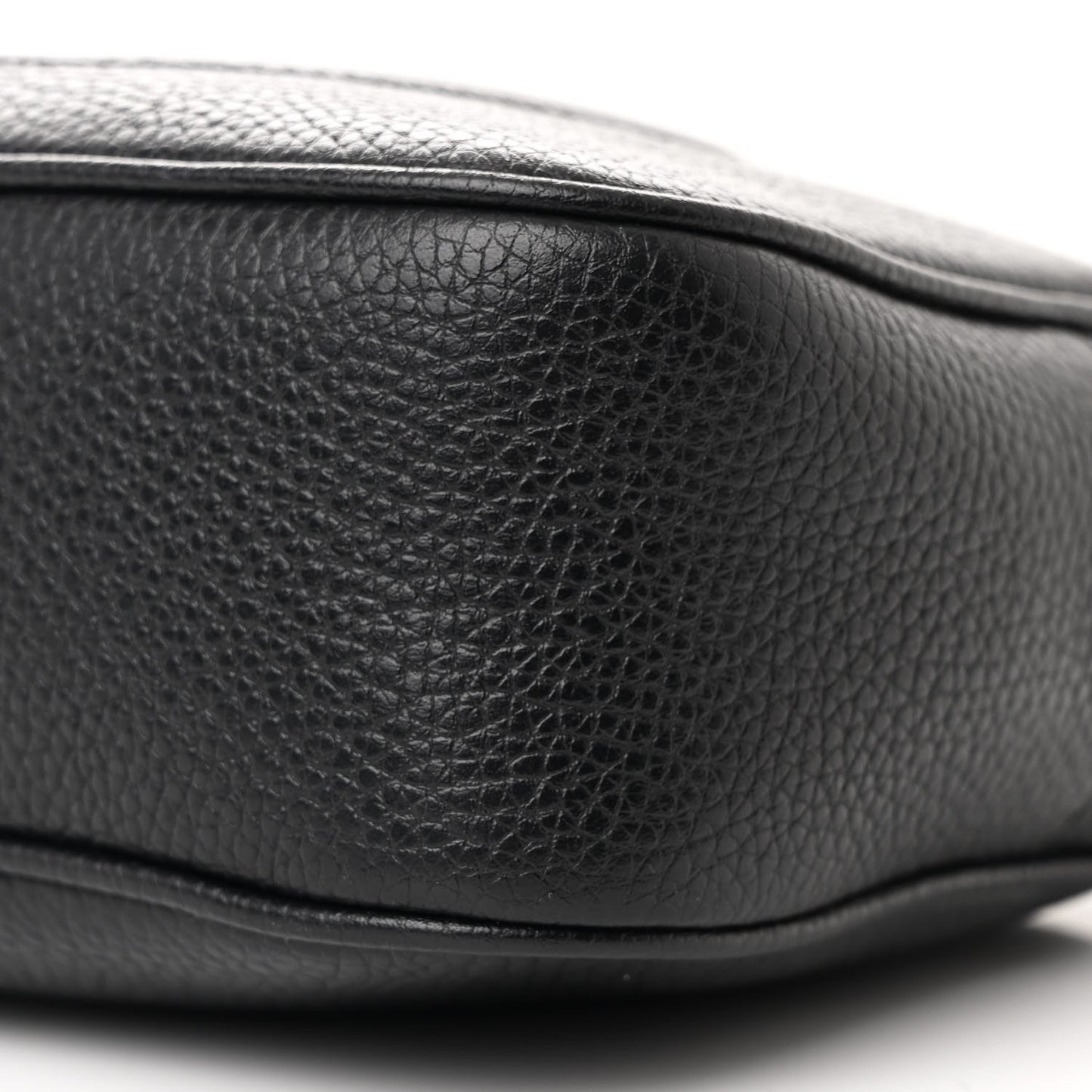 Pebbled Calfskin Small Soho Disco Bag Black