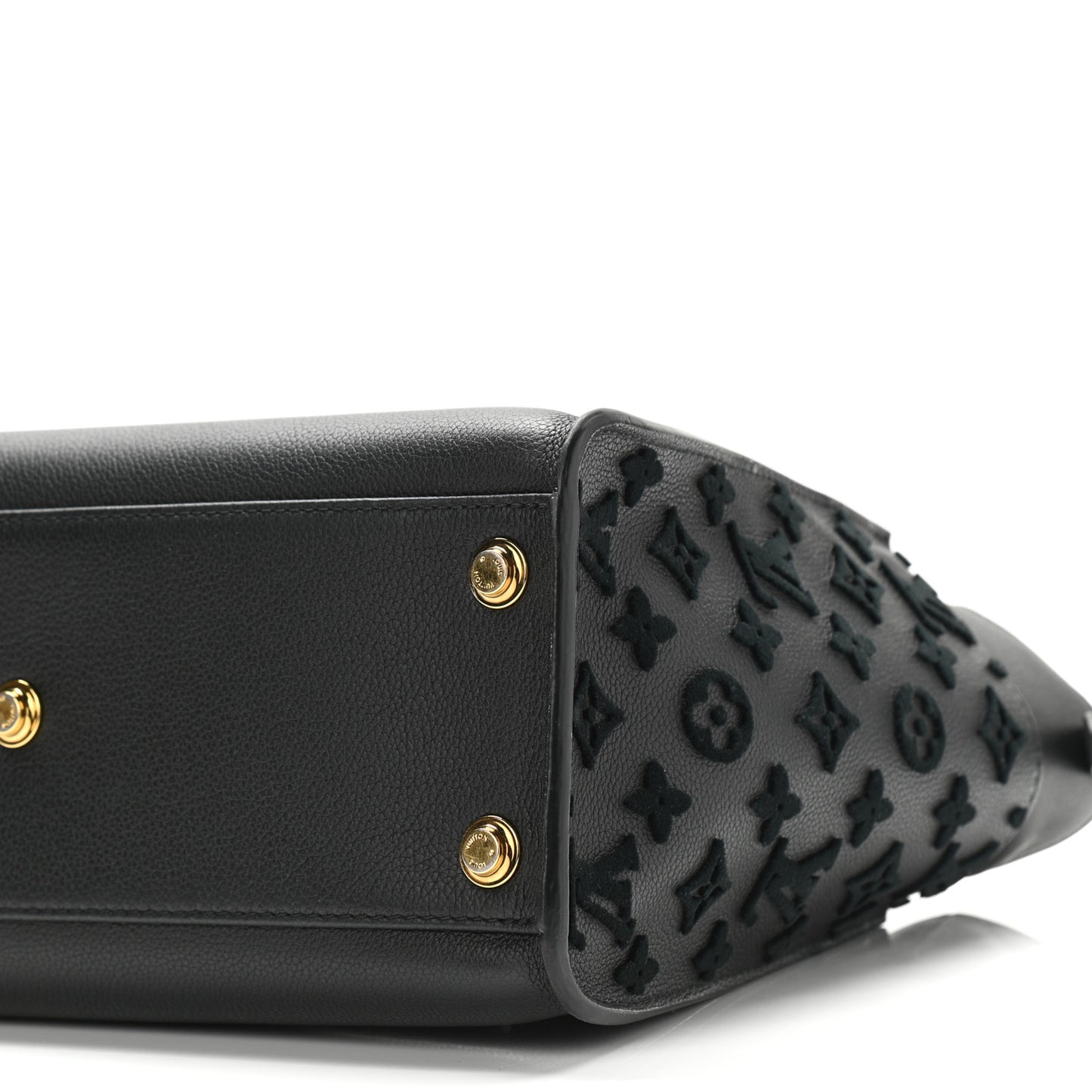 Calfskin Monogram Tufting On My Side Black