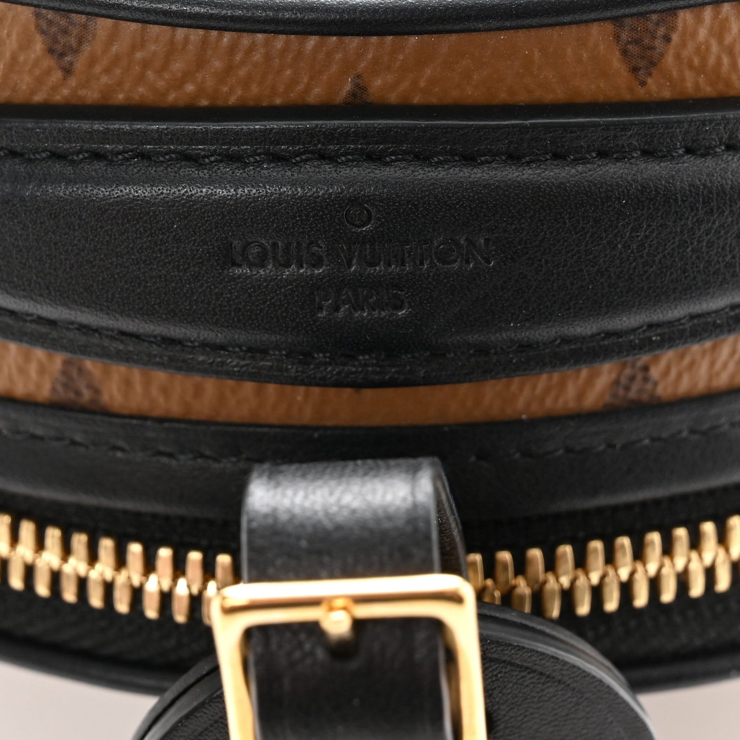 Reverse Monogram Mini Boite Chapeau