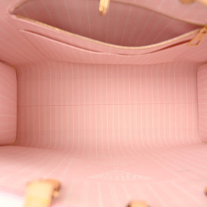 Louis Vuitton Monogram Giant By The Pool OnTheGo GM Light Pink 5 of 11