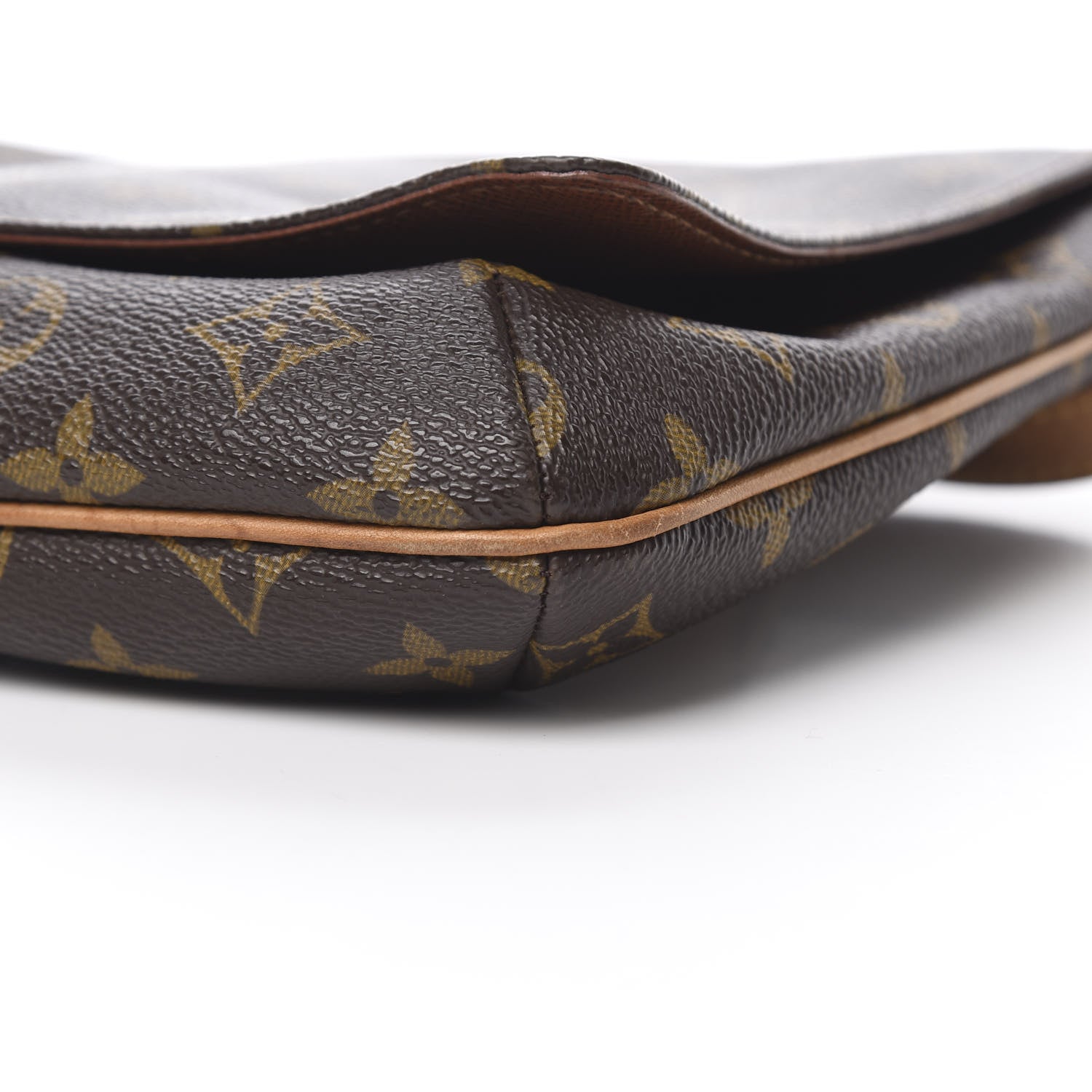 Louis Vuitton Monogram Musette Tango 10 of 11