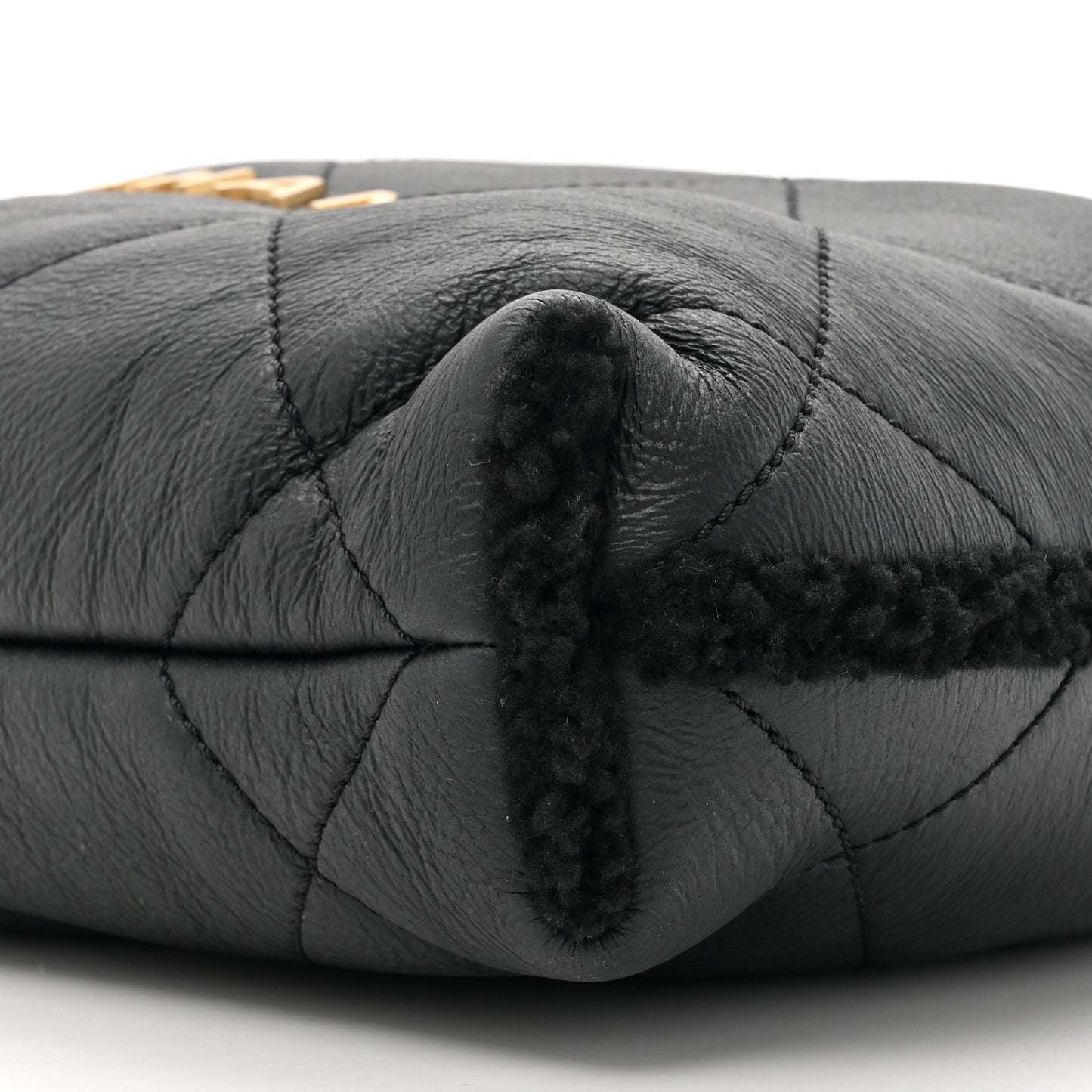 Aged Lambskin Shearling Quilted Small Chanel 22 Black