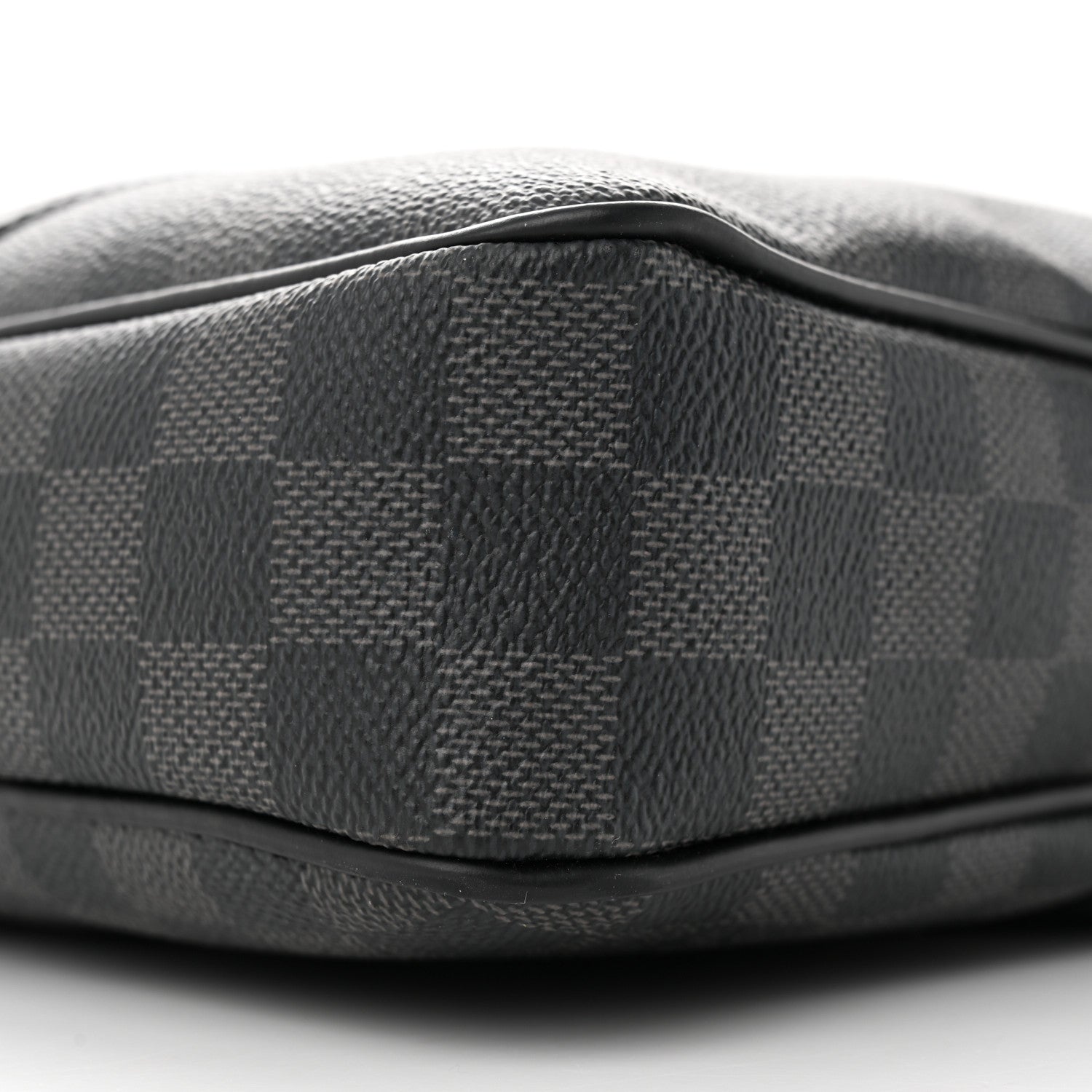Louis Vuitton Damier Graphite Porte Documents Voyage PM 9 of 16
