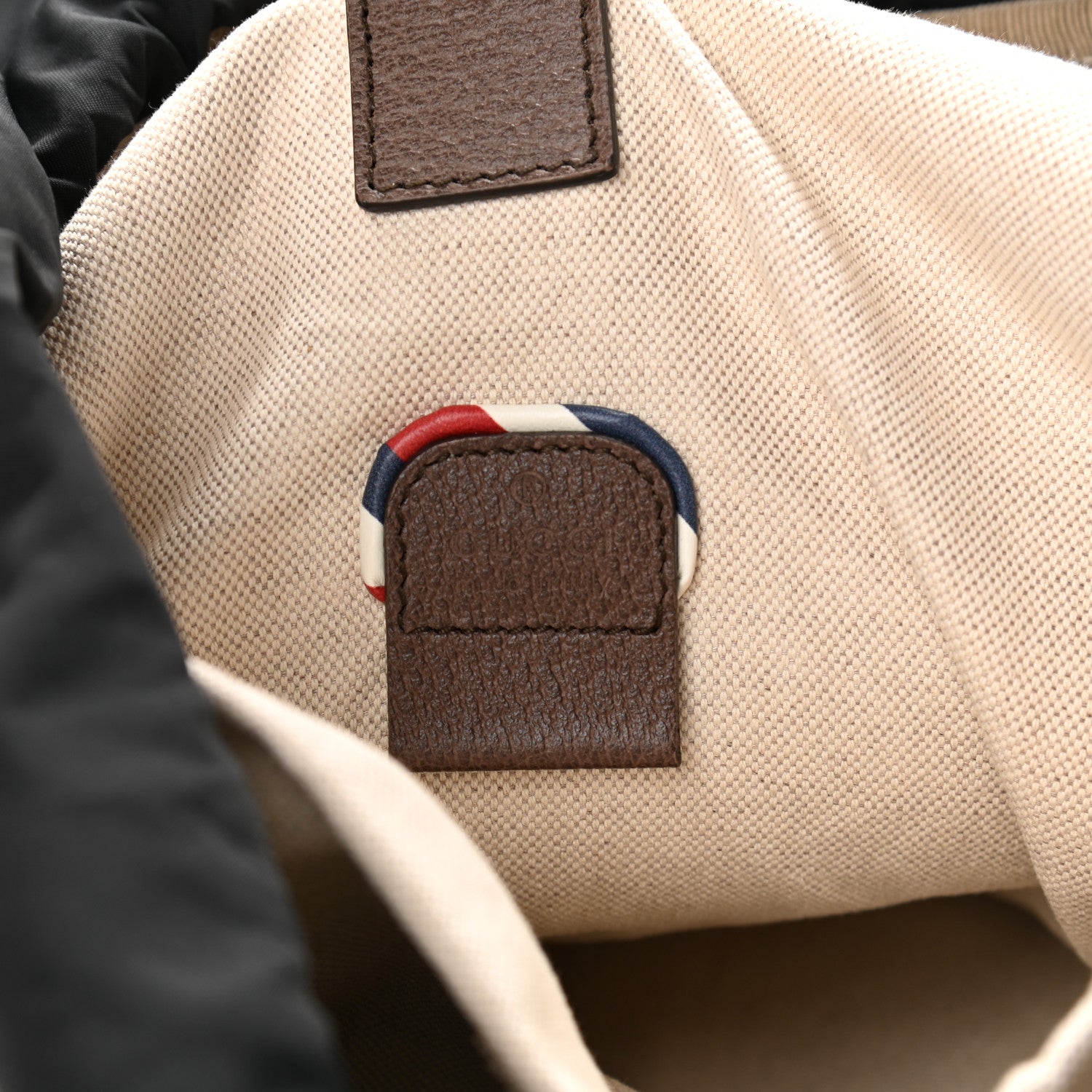 Gucci Soft GG Supreme Monogram Courrier Web Double Buckle Backpack Beige New Acero 5 of 11