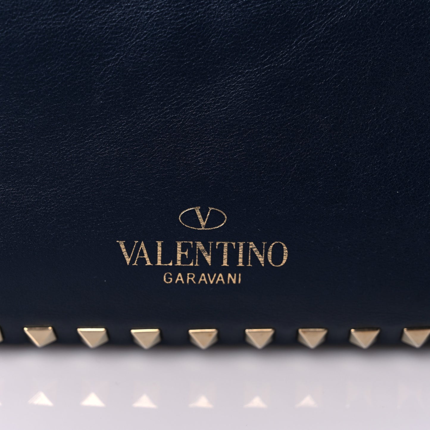 Vitello Medium Rockstud Tote Marine