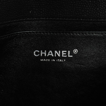 Chanel Iridescent Caviar Quilted Clutch With Chain Flap Black 5 of 7