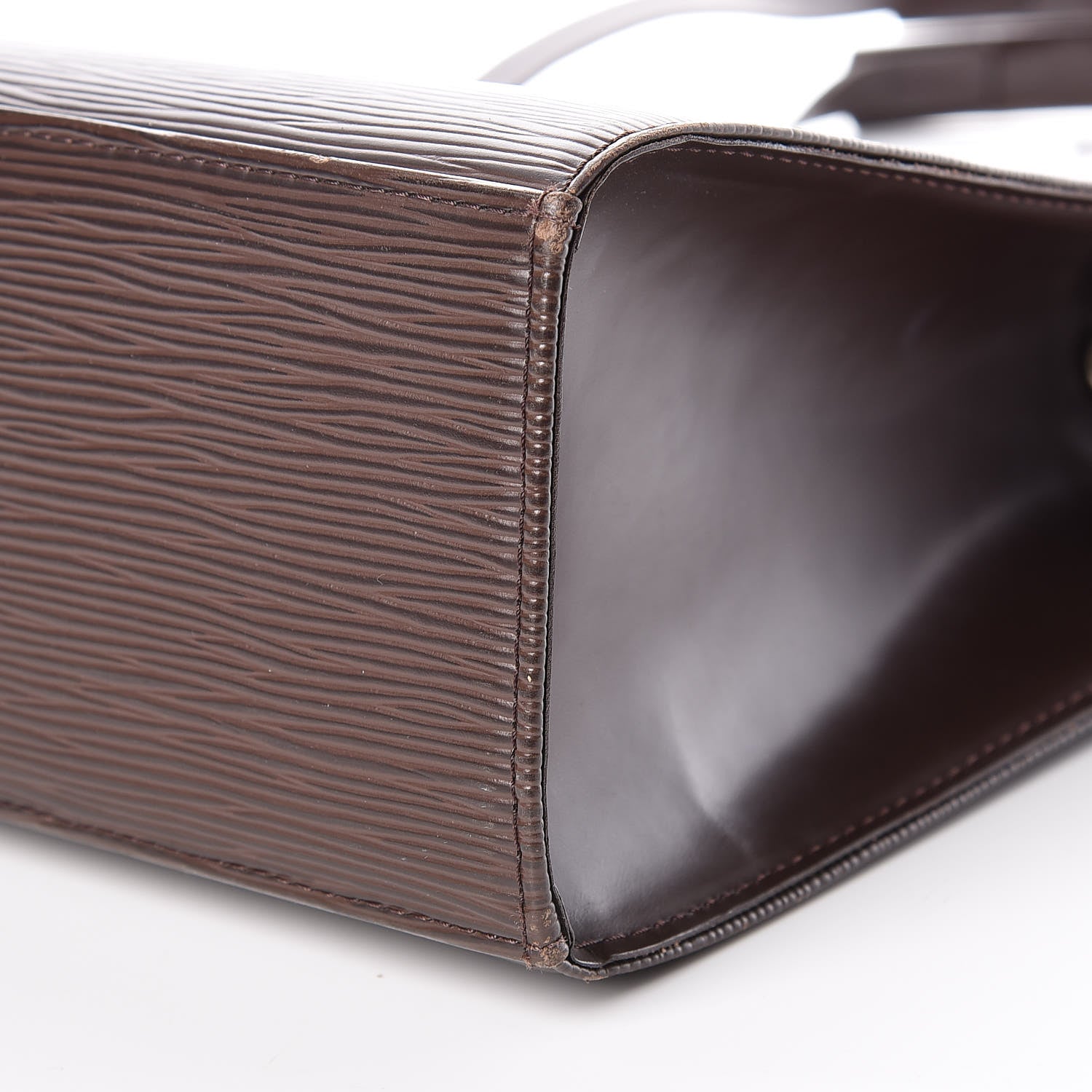 Louis Vuitton Epi Croisette PM Moka 14 of 21
