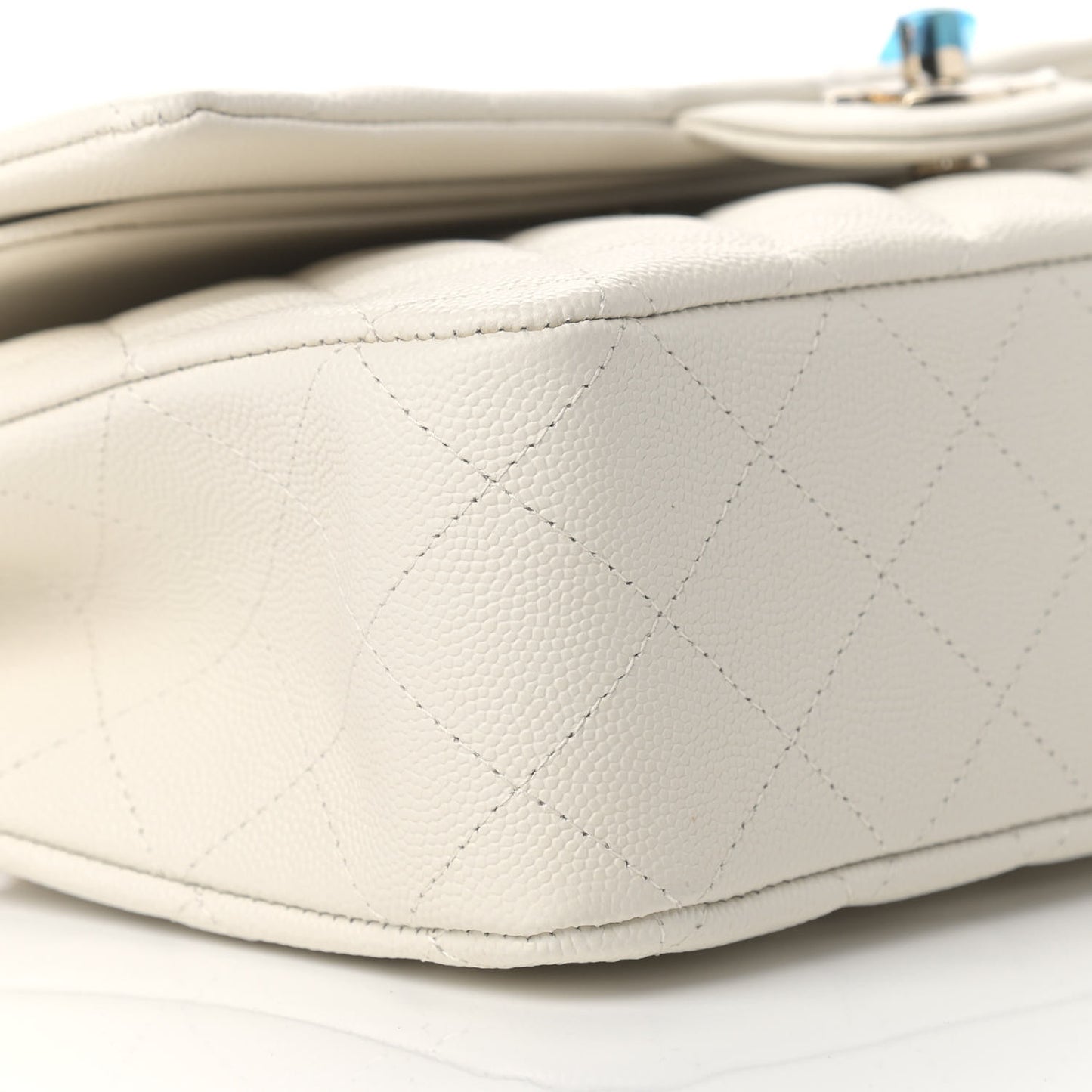 Caviar Quilted Medium Double Flap White