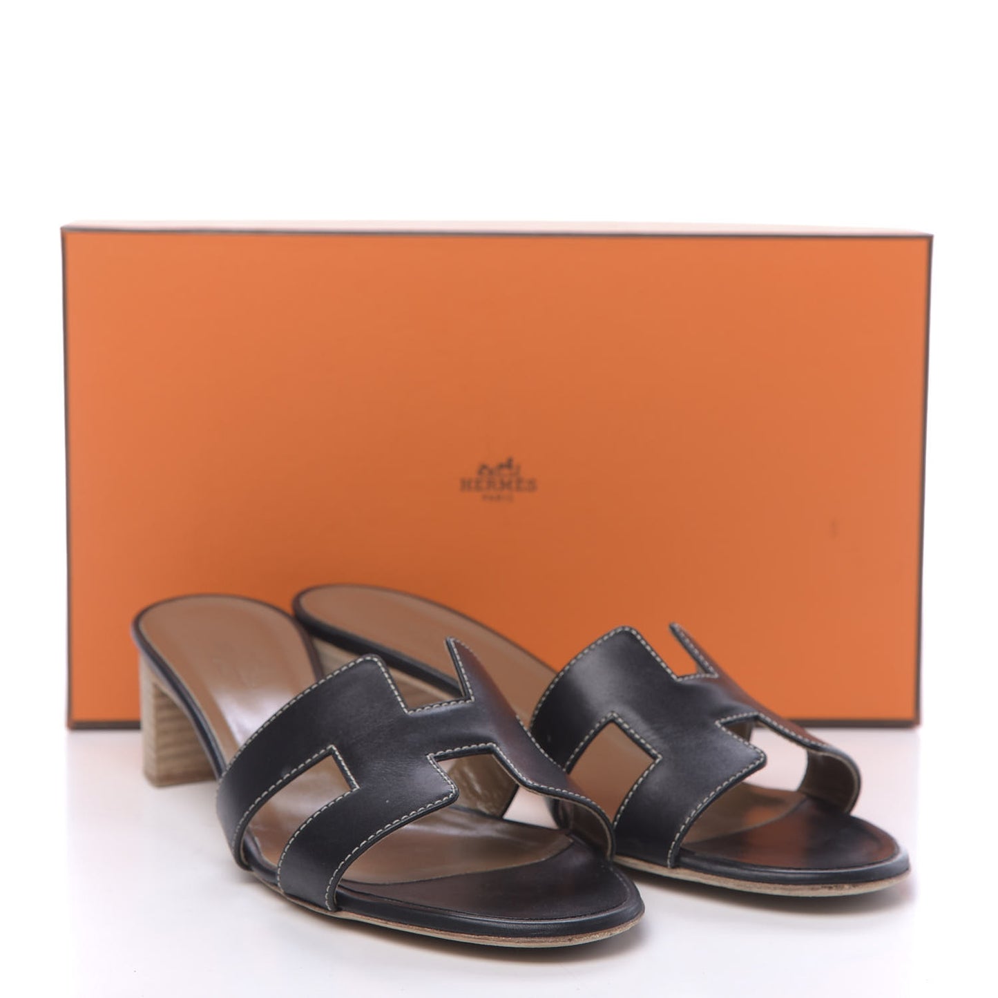 Calfskin Oasis Sandals 37.5 Black