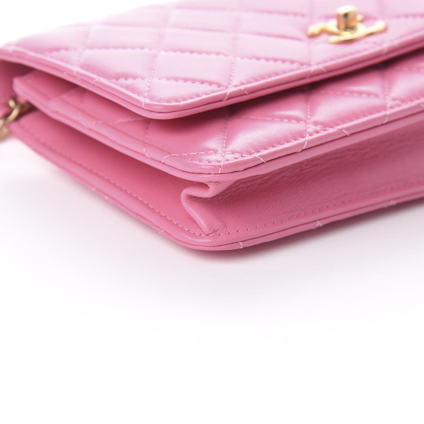 Lambskin Quilted CC Pearl Crush Wallet on Chain WOC Pink