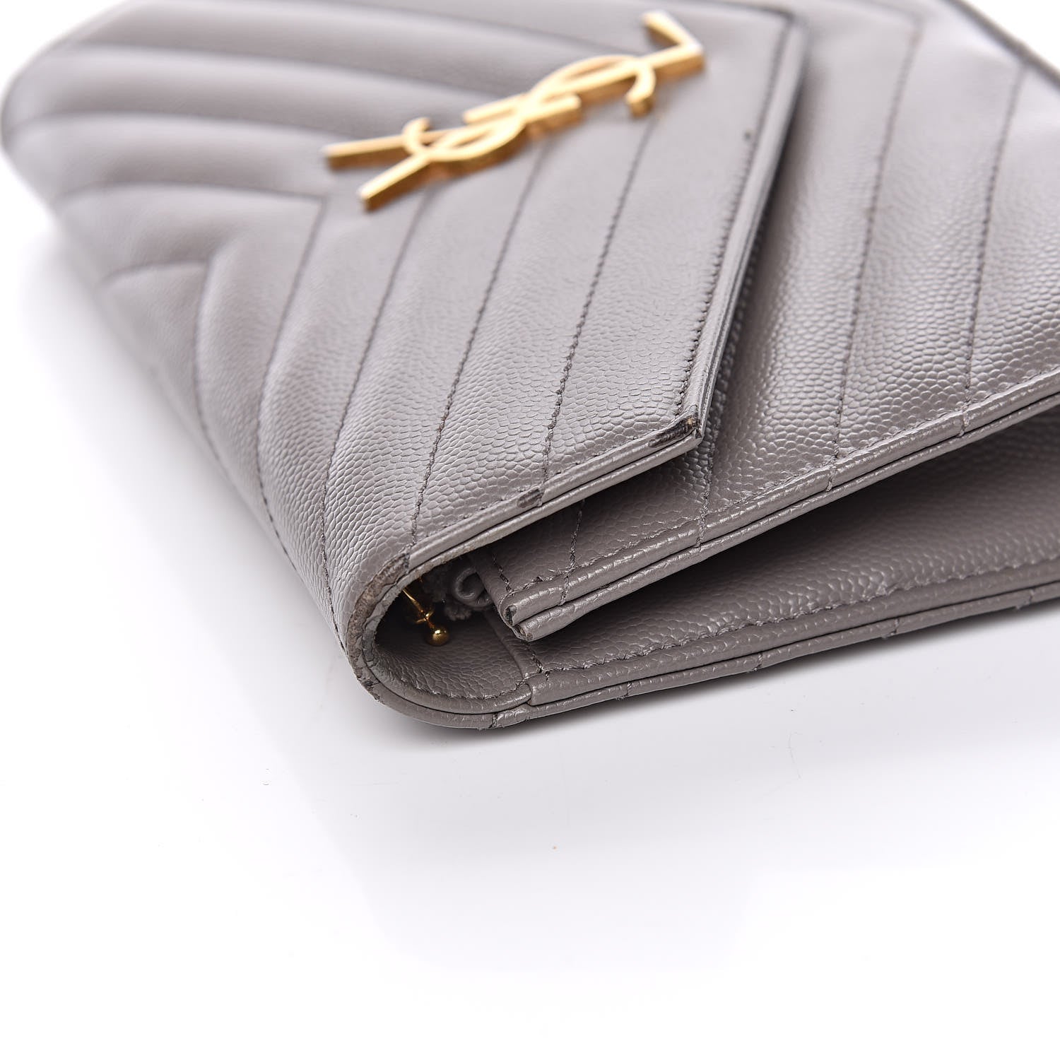 Saint Laurent Grain De Poudre Matelasse Chevron Monogram Chain Wallet Fog 14 of 15