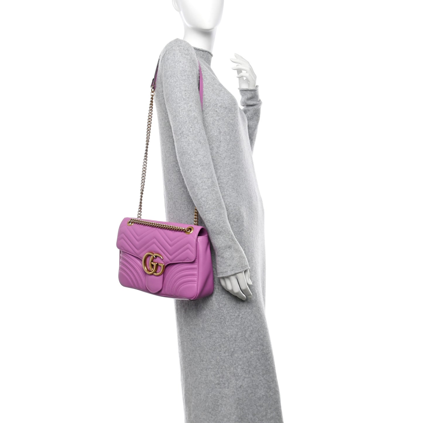 Calfskin Matelasse Medium GG Marmont Shoulder Bag Candy Mousse