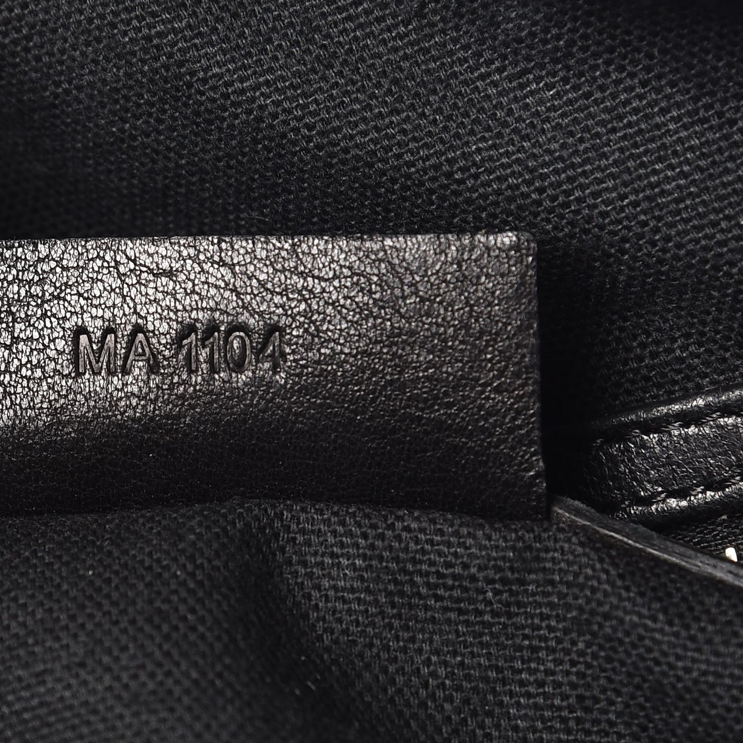 Lambskin Medium Nightingale Black