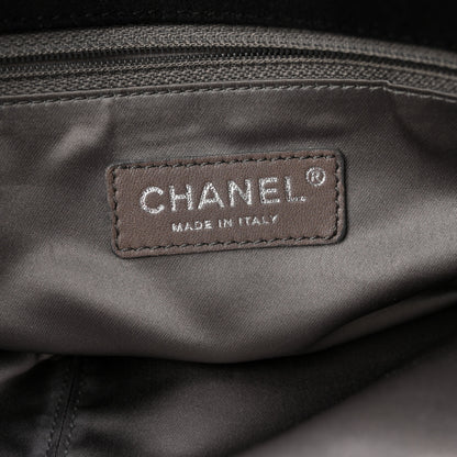 Chanel Microsuede Quilted Rodeo Drive Hobo Black 10 of 21