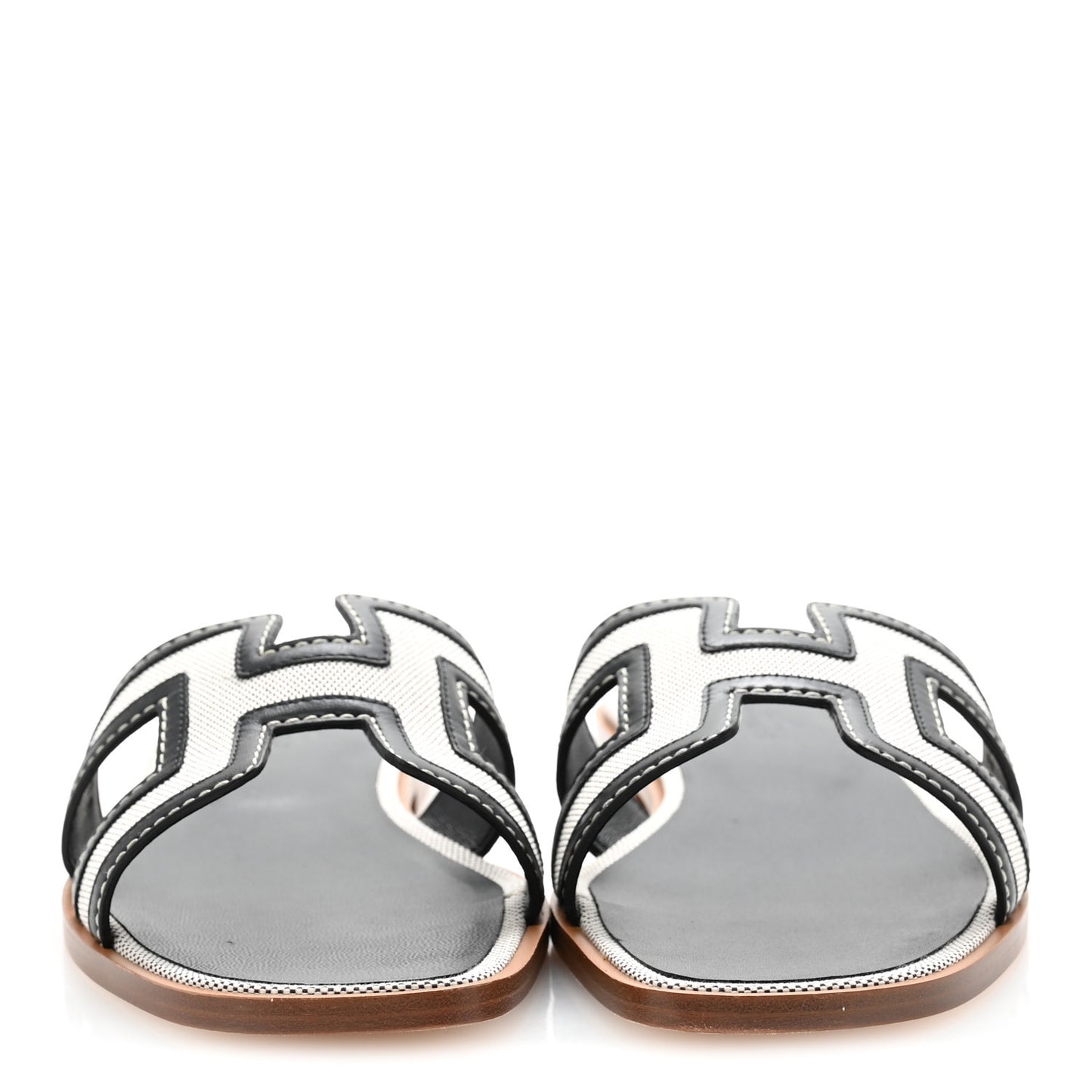 Canvas Calfskin Oran Sandals 38 Prunoir Black