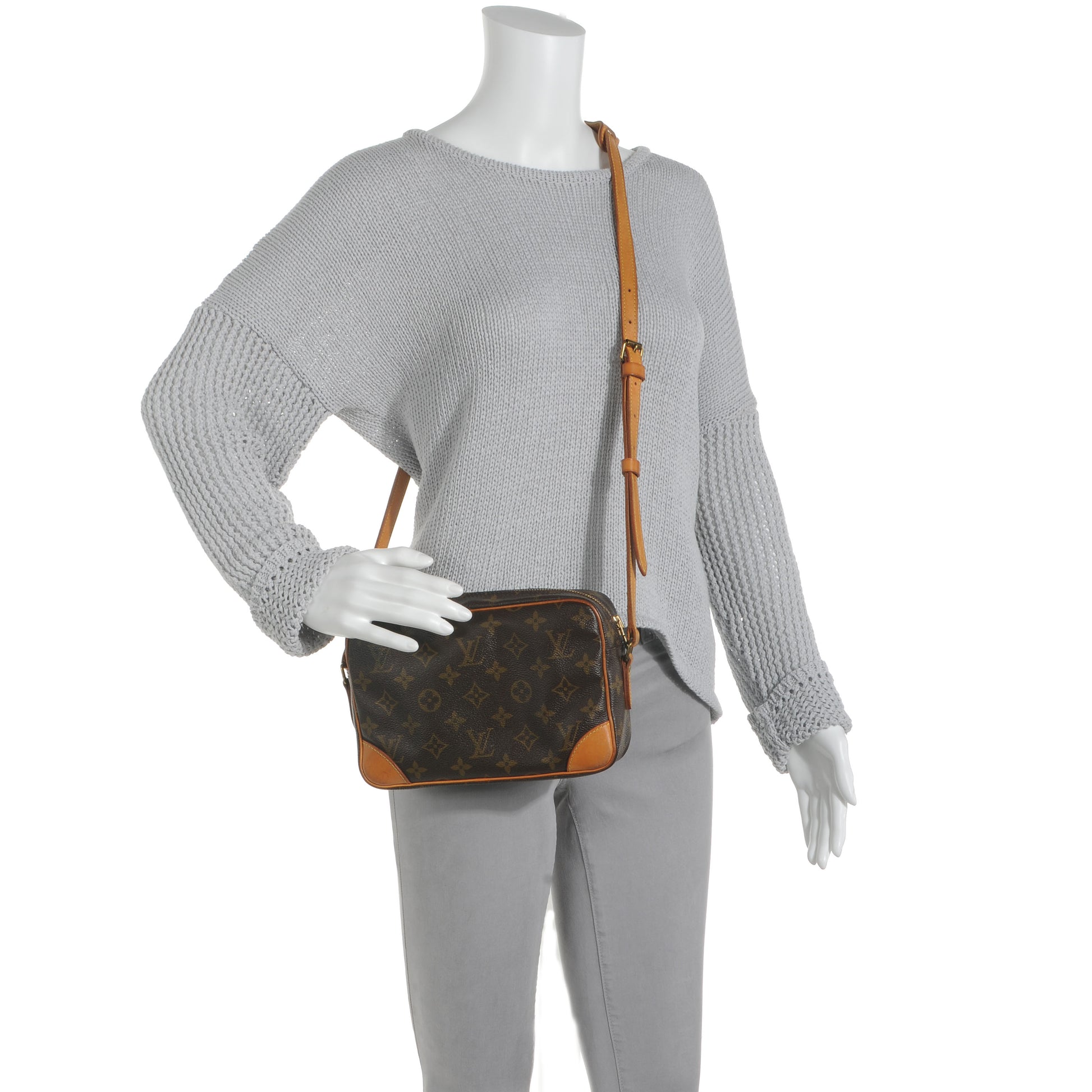 Louis Vuitton Monogram Trocadero 24 2 of 8