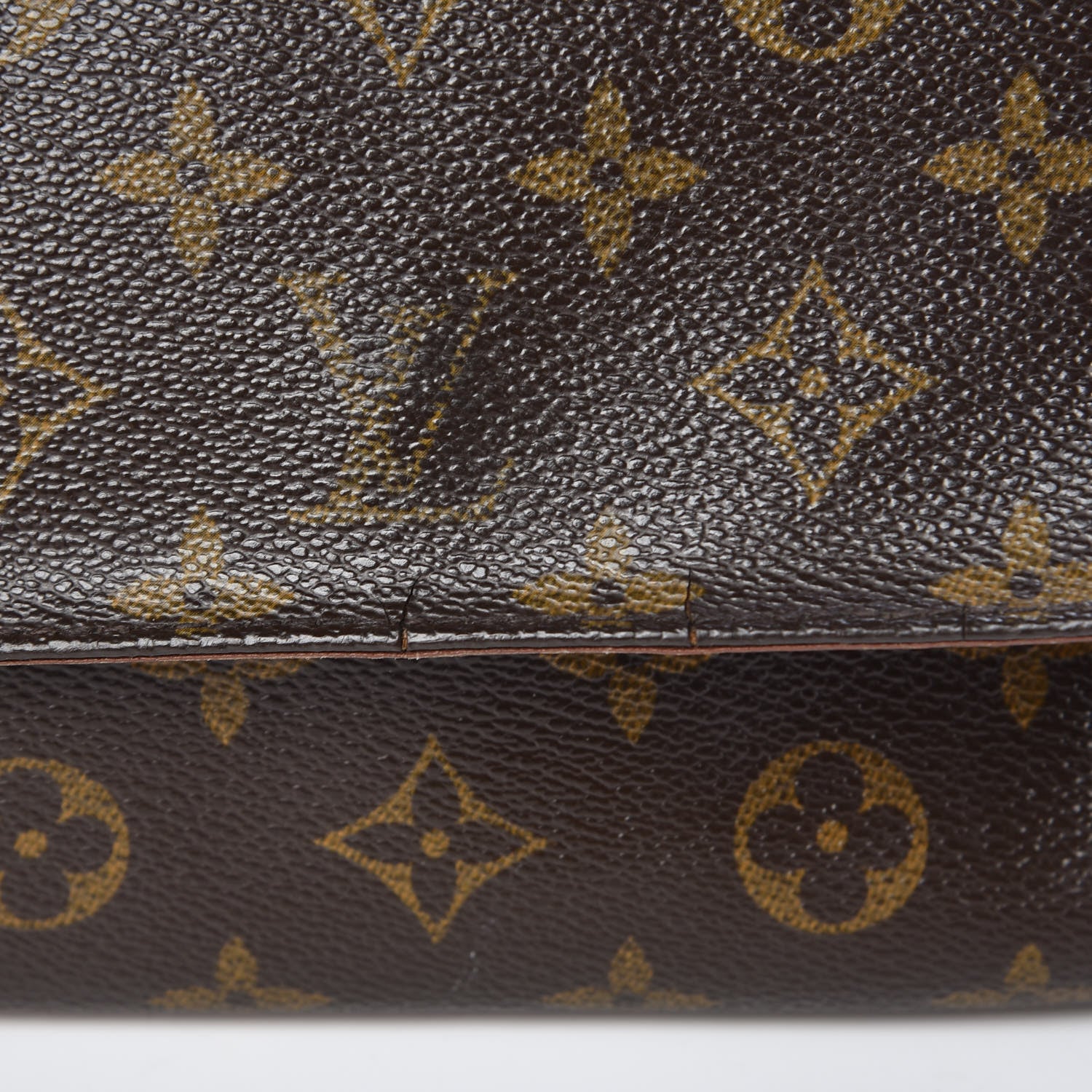 Louis Vuitton Monogram Musette Tango 9 of 18