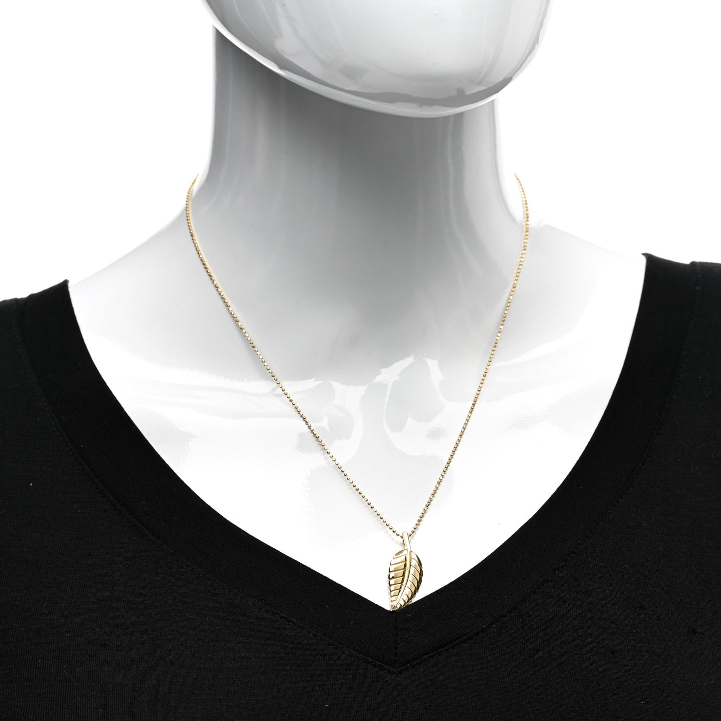 18K Yellow Gold Small Leaf Necklace