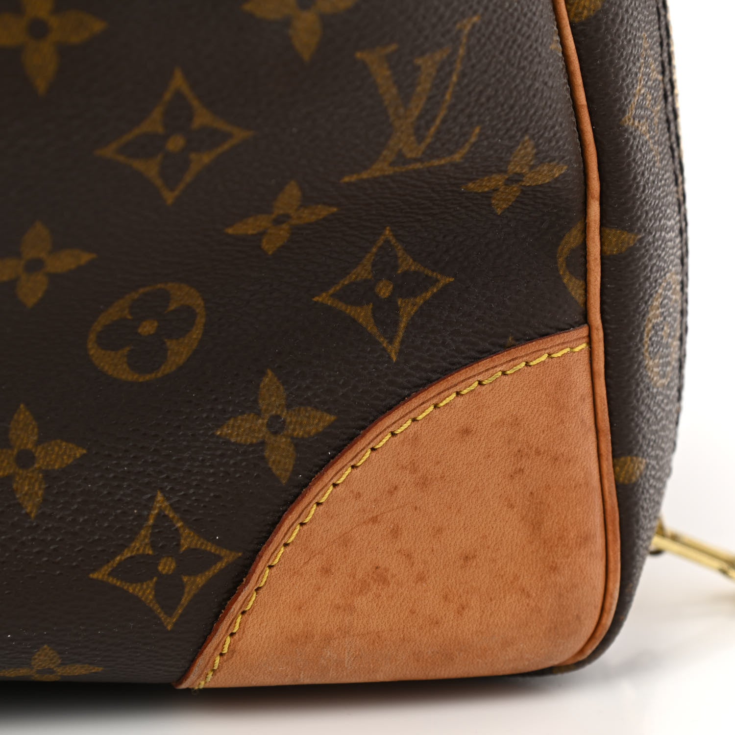 Louis Vuitton Monogram Sirius 70 17 of 21