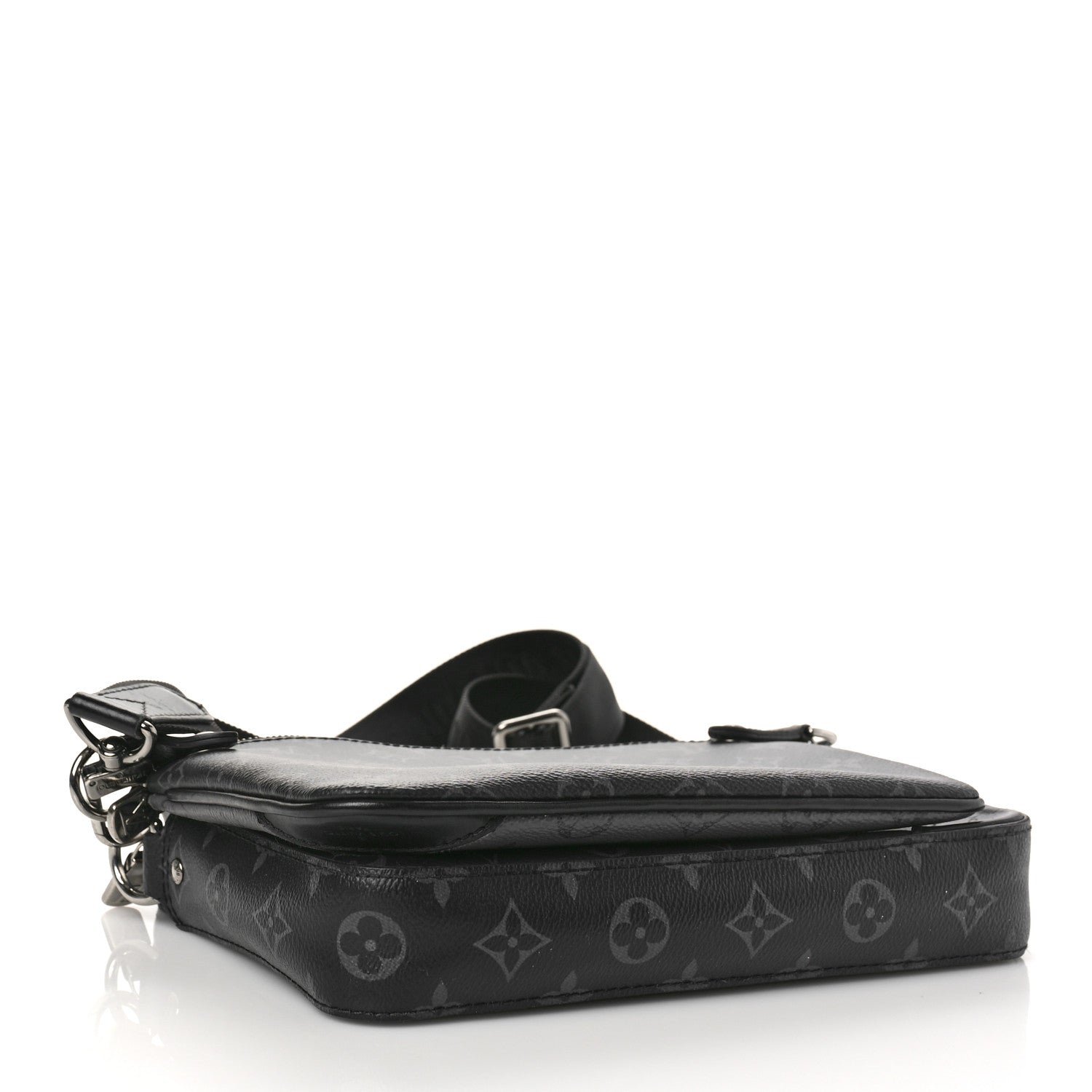 Louis Vuitton Reverse Monogram Eclipse Trio Messenger 4 of 13