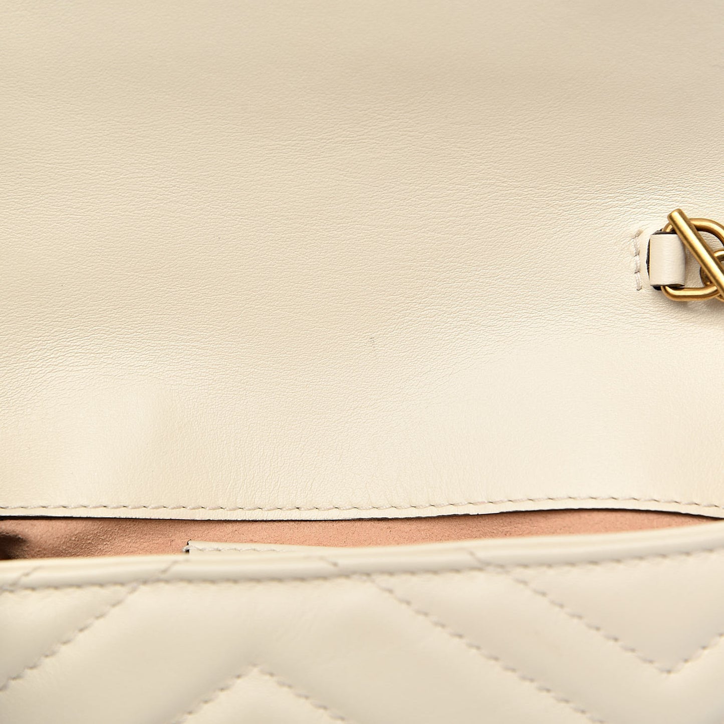 Calfskin Matelasse Super Mini GG Marmont Shoulder Bag White
