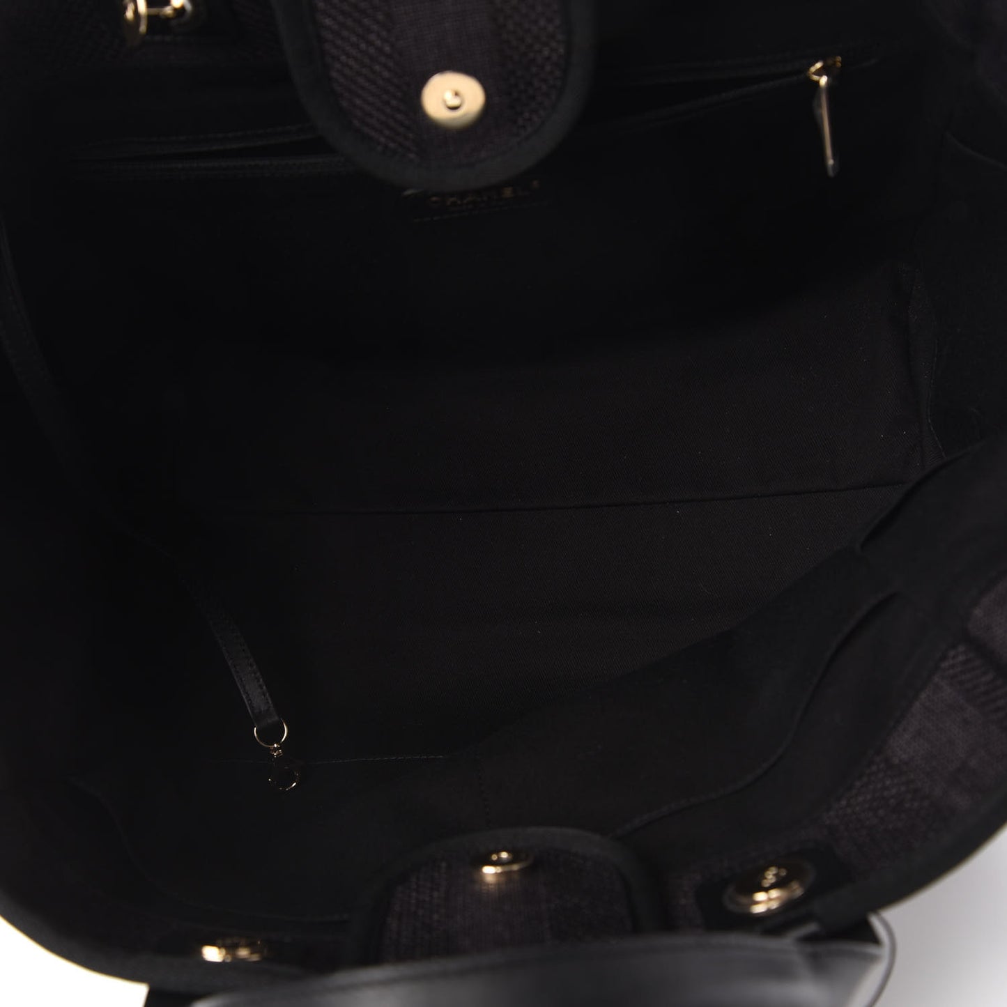 Mixed Fibers Calfskin Medium Deauville Tote Black