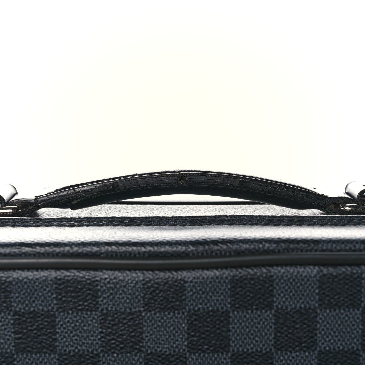 Louis Vuitton Damier Graphite Pilot Case 25 of 30