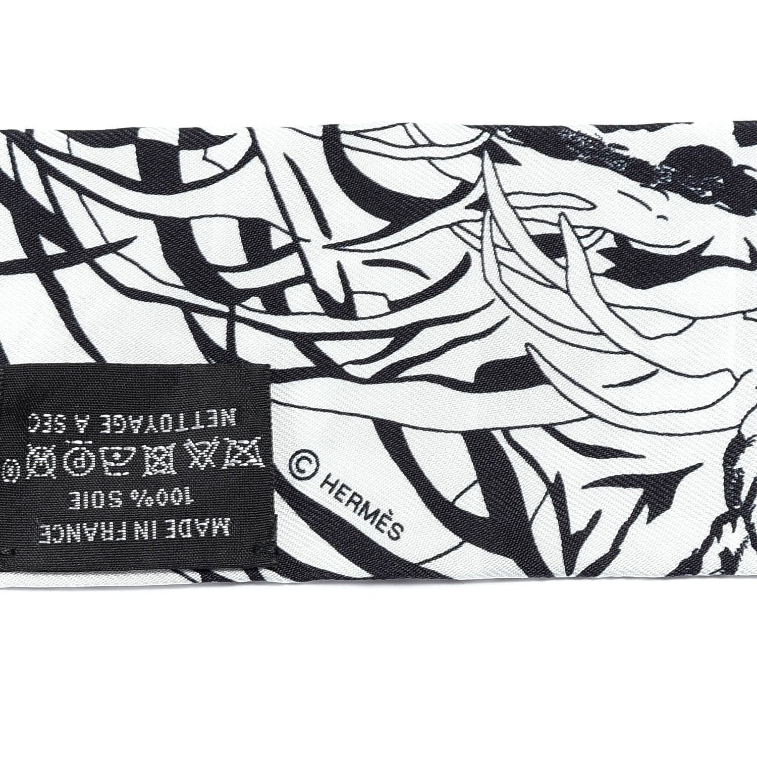 Hermes Silk Jungle Love Rainbow Twilly Gris Black White 3 of 4